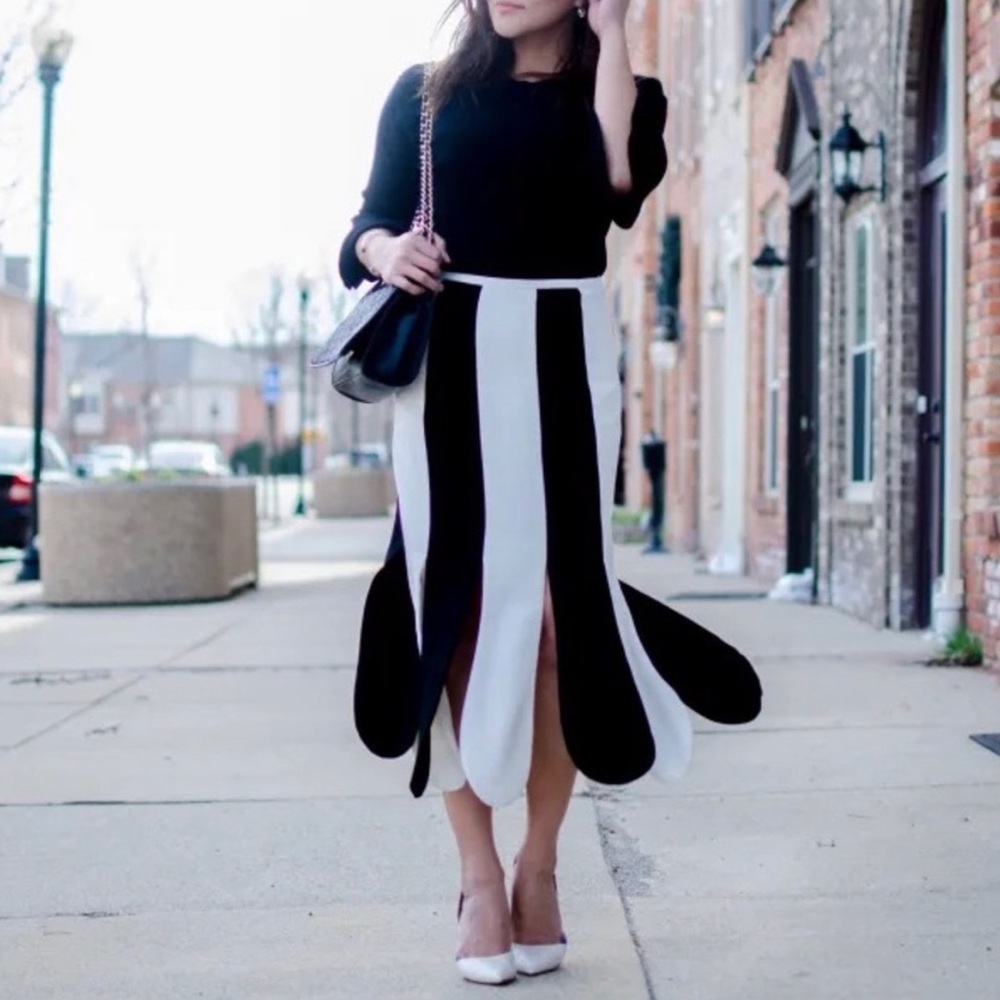 Victoria Beckham for Target tulip midi skirt size 22W